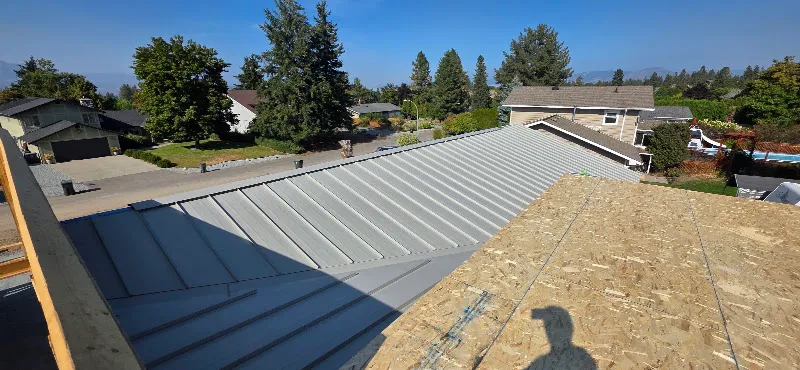 Roofing work by Horizon Roofing and Metal Works LLP in Kelowna