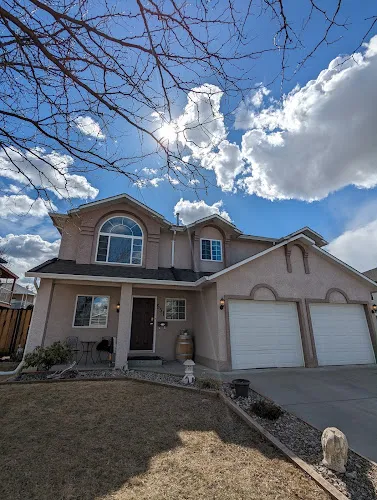 Home Inspectors work by Daylight Home Inspections in Kelowna