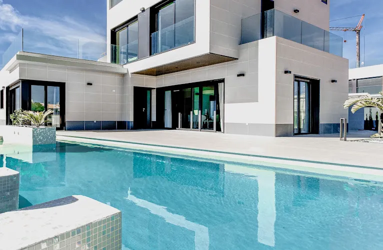 Pools & Hot Tubs work by Sunshine LeisureScapes in Kelowna