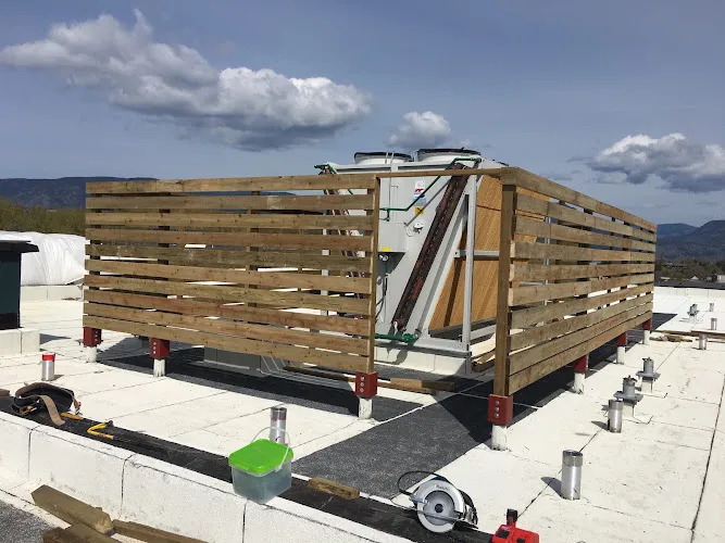 General Contractors & Renovations work by Dfi construction Demolition Finishing & Installing in Kelowna
