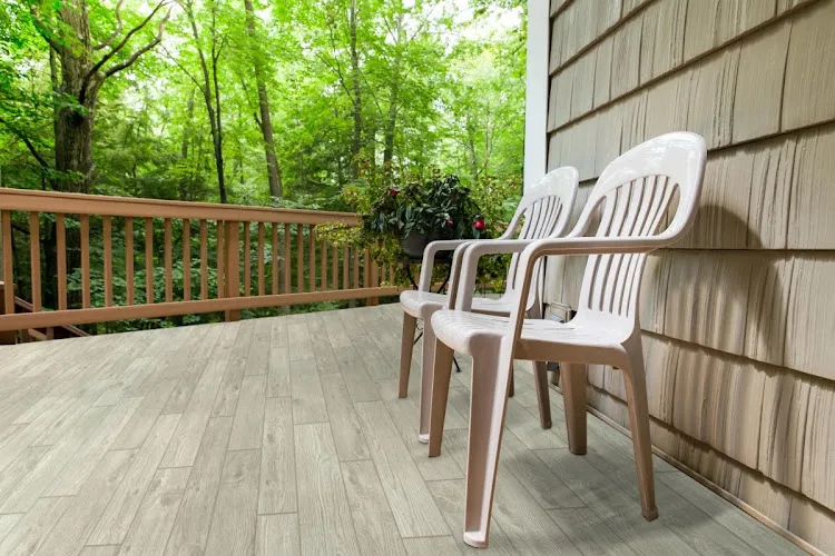 Canada's Best Decks and Railings