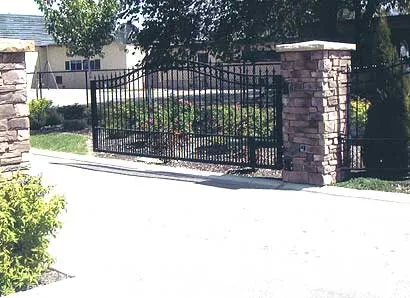 Fencing & Decks work by Tri-West Fence & Gate Ltd in Kelowna